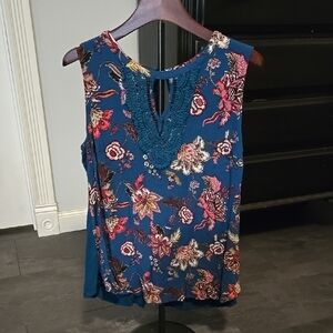 Floral Sleeveless Top with Lace Detail